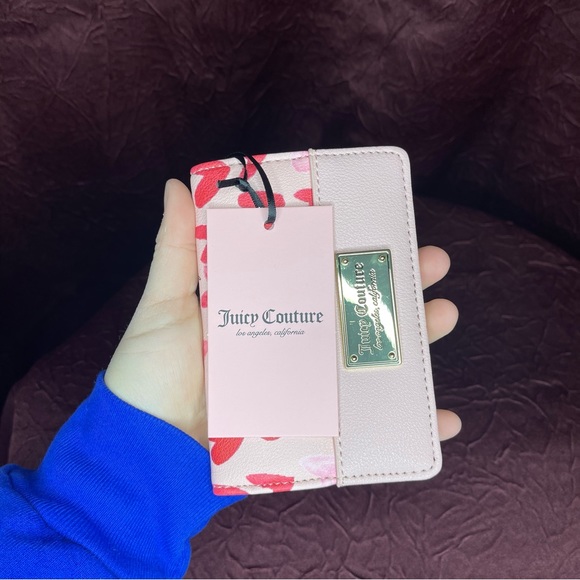 Juicy Couture Valentines Duo - Picture 3 of 3